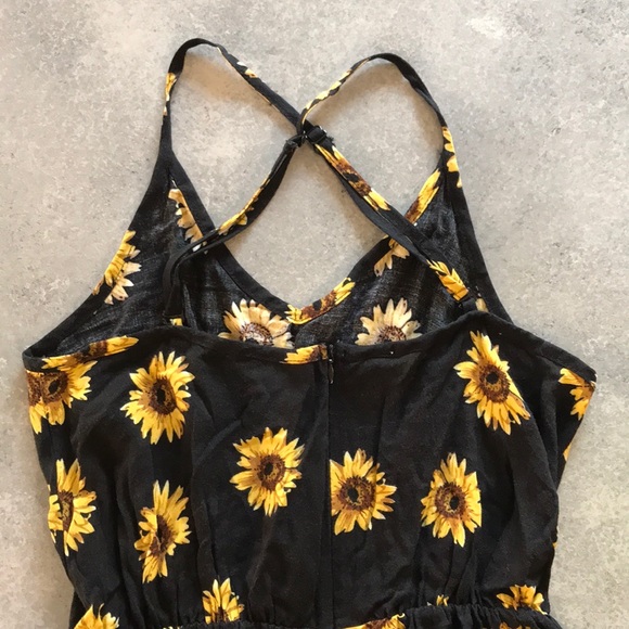 Sunflower Romper - Picture 5 of 6
